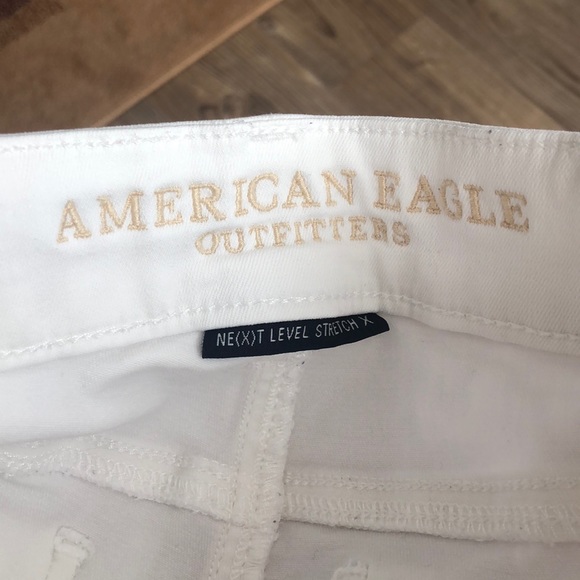 American Eagle White Shorts - Picture 5 of 7